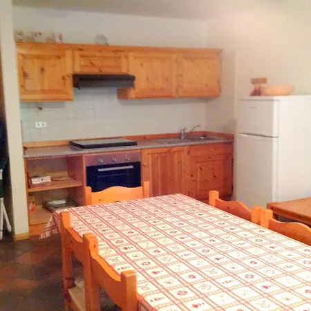 Chalet Spacious Chalet With Garden Near Area In Tyrol Pozza di Fassa